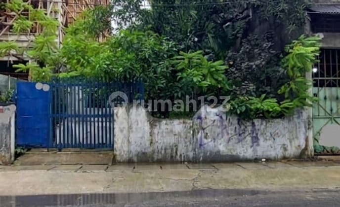 Rumah Tua di Koja Jakut Cocok untuk Usaha dan Kantor