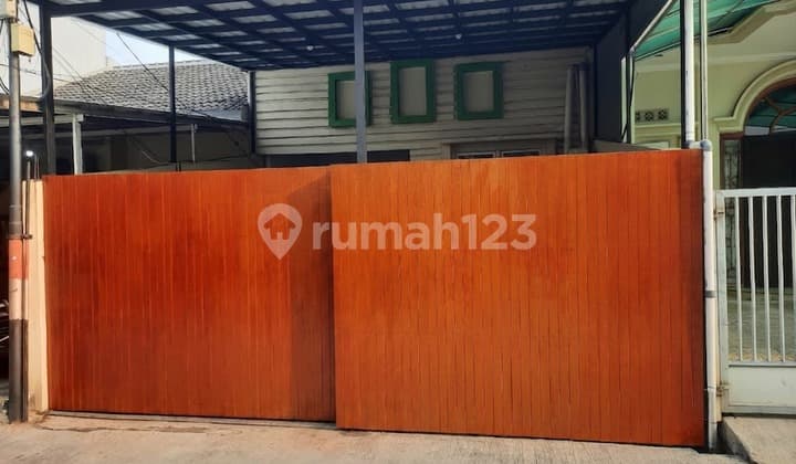 Fast Sale House on Lega Street in Kelapa Gading