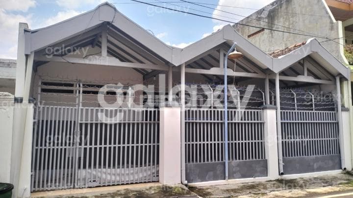 Rumah Bagus Dekat Sekolah Borobudur Blimbing Malang Gmk03748
