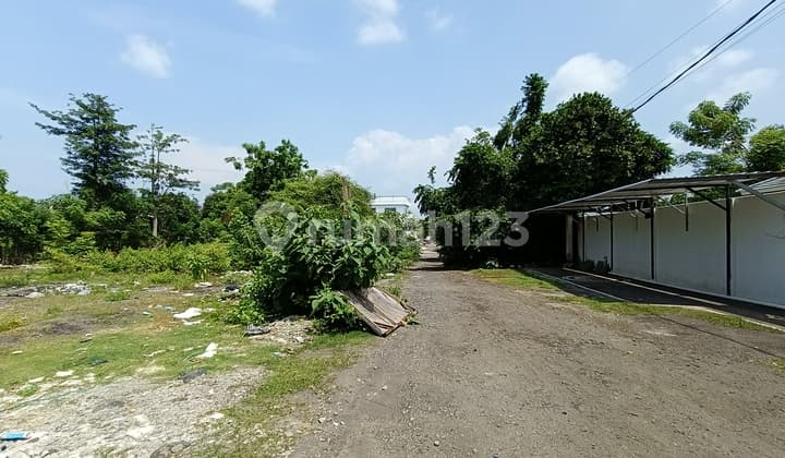 Land in Prime Location: Jl Pantai Balangan, 3 Minutes from the Beach