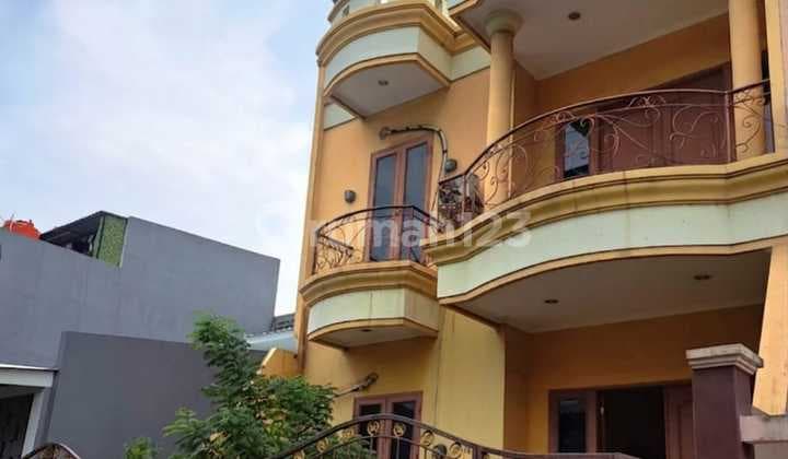 Dijual Rumah Siap Huni di Perumahan Bojong Indah Jakarta Barat