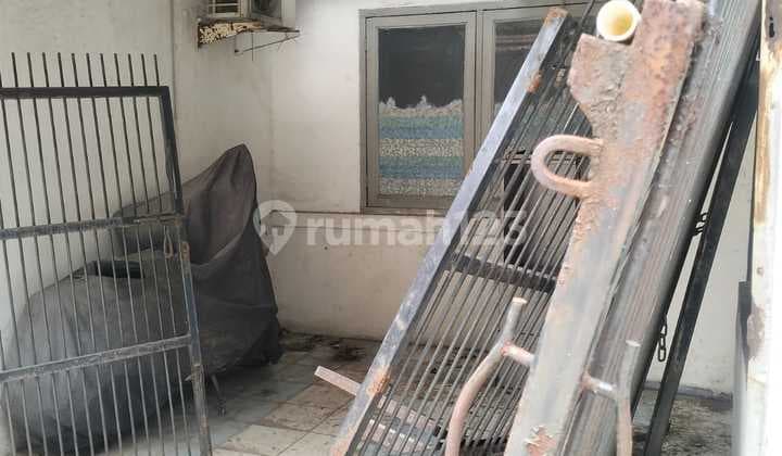 Rumah Hitung Harga Tanah Dibawah NJOP di Perumahan Buana Gardenia