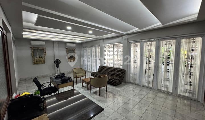 Dijual Rumah Modern Full Furnished 2 Lantai, di Pondok Ranjinego