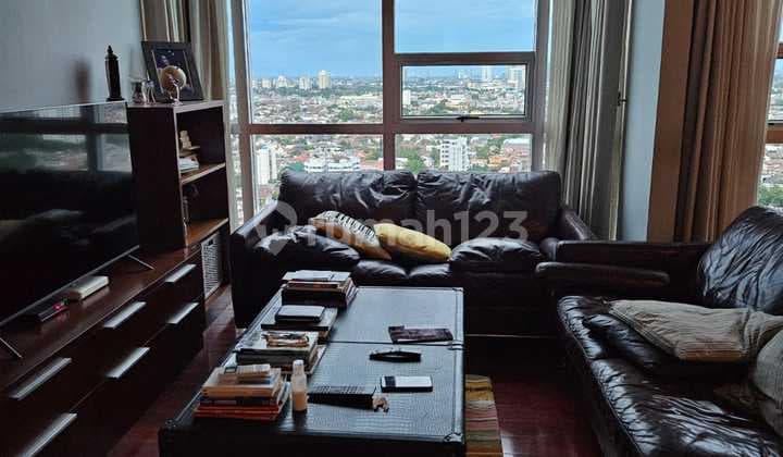 Apartemen Disewakan di Kemang Village Residence