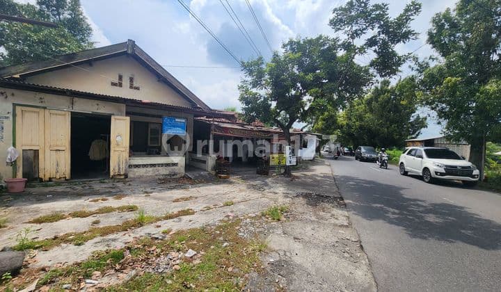 Tanah Strategis Hook Mangku Jalan Kebon Agung Kronggahan