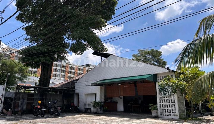 Tanah Pekarangan Bonua Bangunan untuk Usaha di Seturan