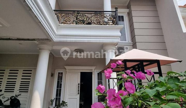 Rumah Bagus Modern Klasik di Peanggerahan Jakarta Selatan Gak Perlu Reno