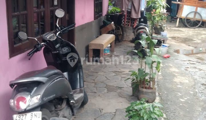 Tanah Plus Bangunan Jual Murah Cocok di Bangun untuk Kos"San