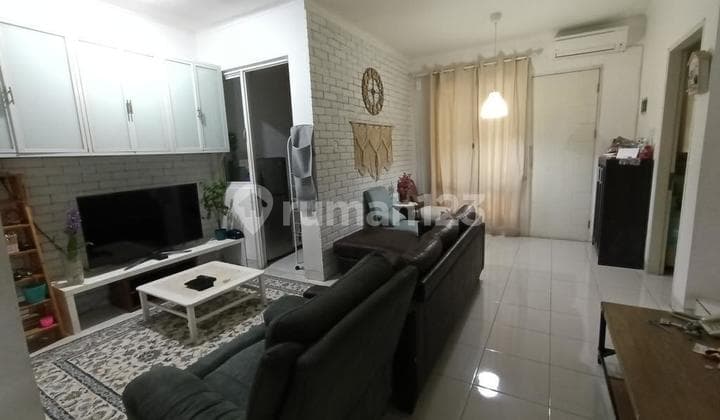 Hunian 2 Lantai Dekat Sekolahan di Kota Wisata Cibubur