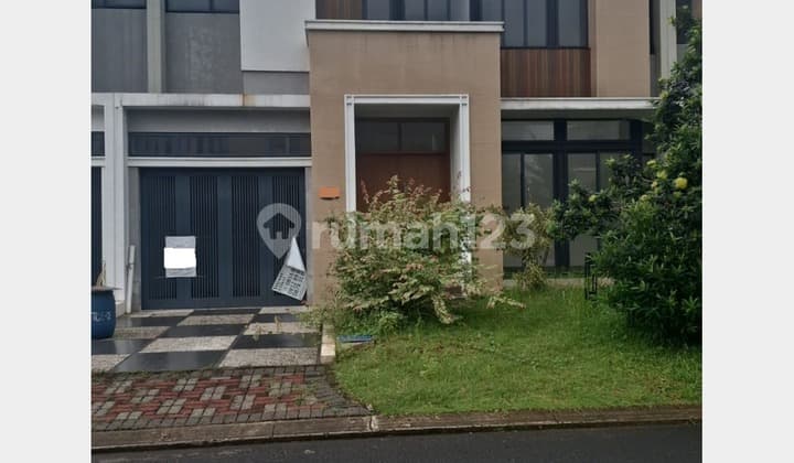 Hunian Mewah Dekat Sekolahan dan Supermarket Siap Nego..