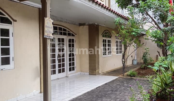 Akhirnya Dijual Juga Rumah 2 Lt. Kelapa Gading