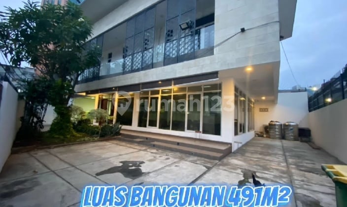 Dijual Rumah Kantor 2½ Lt Full Furnished di Jakarta Barat Kemanggisan