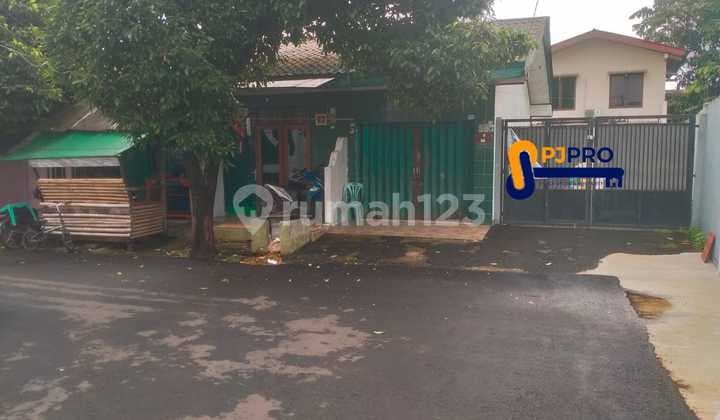 Tanah dengan Kantor dan 11 Kontrakan di Medan Satria