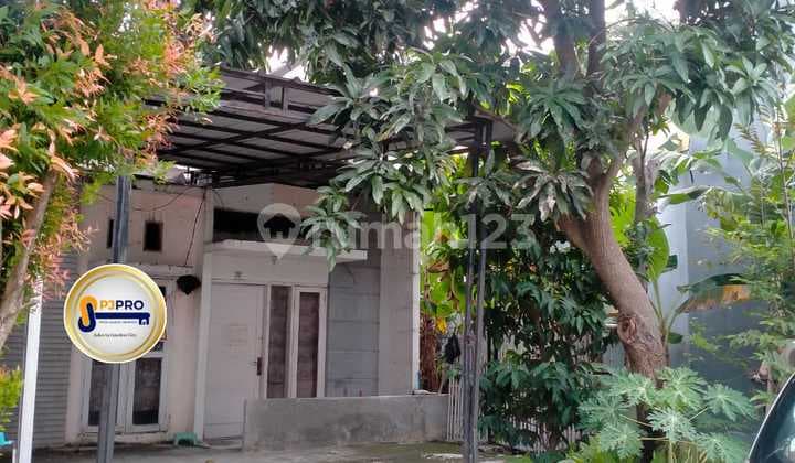 Spacious House in Mutiara Gading City