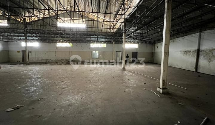 Gudang Batam di Lokasi Komersil