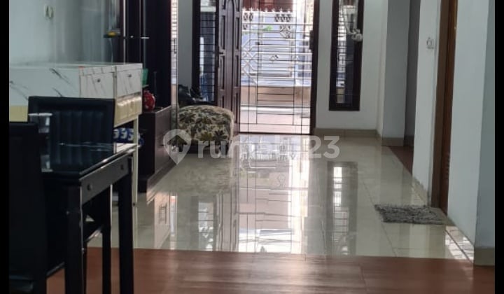 Turun Harga Dijual Rumah