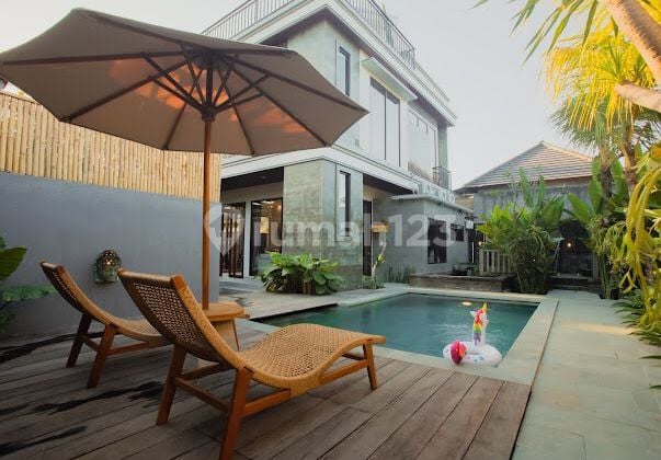 Beautiful Tropical Villa, With Private Large Swimming Pool, Garden, and Office Room, Very Quiet Location in Mengwi Dalung
