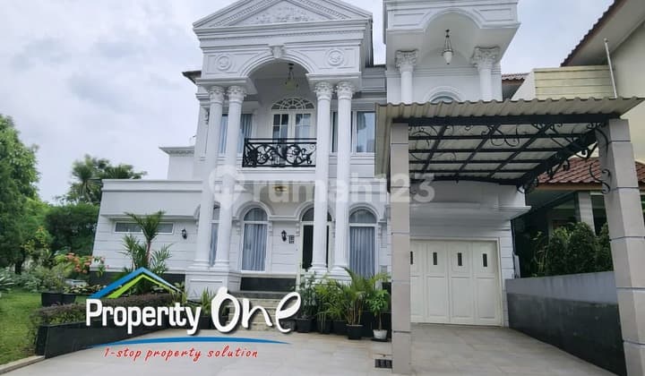 For Sale Luxury House Hook Position in Taman Giri Loka BSD City