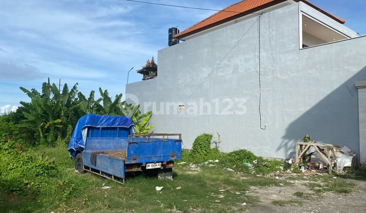 Leasehold Land in Sedap Malam Villa Neighborhood