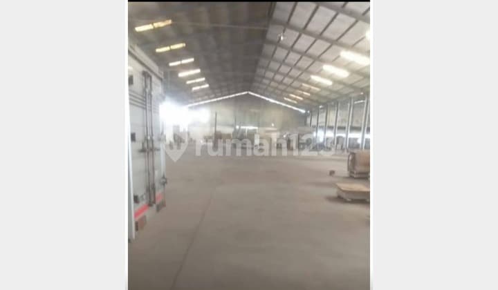 Ex Factory Strategic Location in Krian Sidoarjo