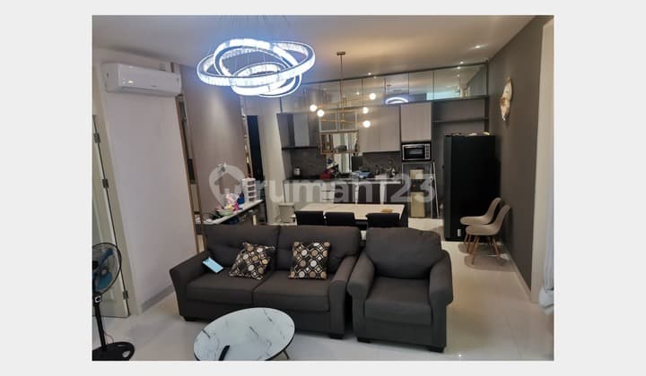 Nice & Awesome House in Grand Island, Pakuwon City, Surabaya