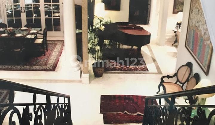 Rumah Senopati Area Scbd