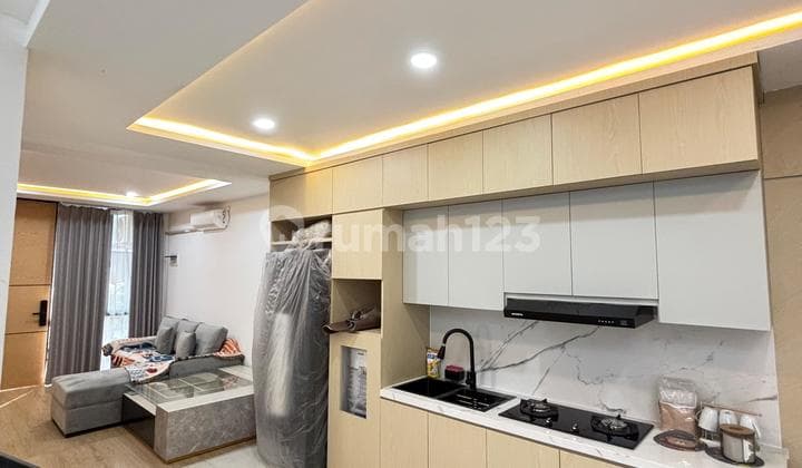 Disewa Rumah Uptown Lippo Cikarang Full Furnished Siap Huni