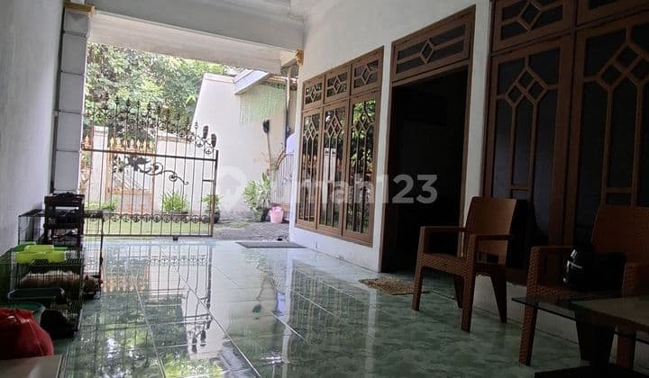 Rumah Hunian 1Lt 5Kamar 2Km Unfurnish Area Mojokerto