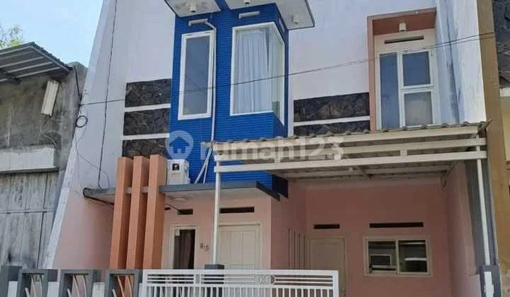 2-Story House with 3 Bedrooms 2 Bathrooms Furnished Near Suhat and University Campuses