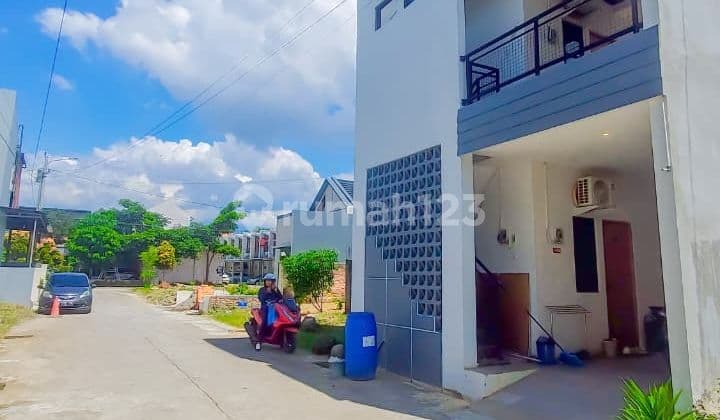 Jual Kost Ready di Griya Borobudur Tembalang Full Penghuni Lokasi : Perum Depan Indomaret Persis, Mulawarman Tembalang Kawasan Undip Tembalang By Prabowo Siswanto Property