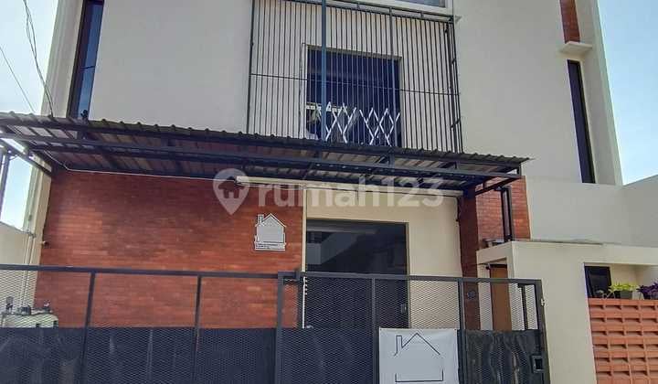 Di Jual Kos Ready Selangkah ke Bca & Uptown Mall Bsb City Mijen Kota Semarang Plus Furnished dan Penghuni By Prabowo Siswanto Property