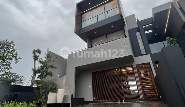 Hunian Besar, Lokasi Strategis di Selatan Jakarta