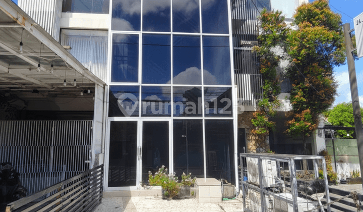 Apartemen 3 Lantai Furnished di Seminyak | 3 Kamar Tidur, Ruang Super Luas, Bonus 1 Bulan Gratis