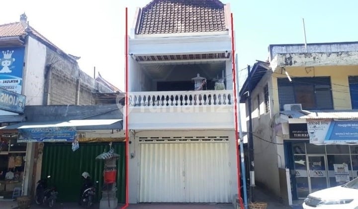 Ruko + Rumah 2 Lantai di Pusat Seririt - 500M² Bangunan, Mesin Uang Sekaligus Hunian!