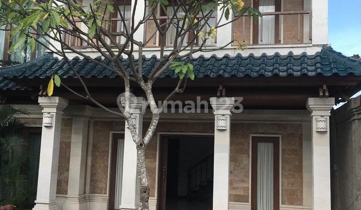 More Space, More Peaceful Living - Semi-Furnished House on Jl. Tondano