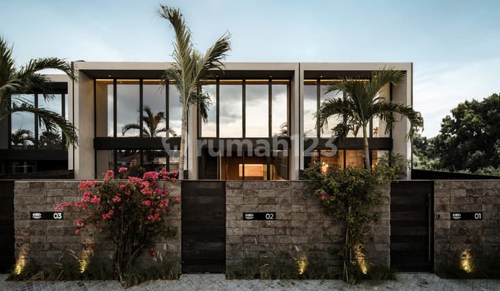 Oxo Townhouse Umalas - Design Europa X Soul Bali + Smart Home & Private Pool!