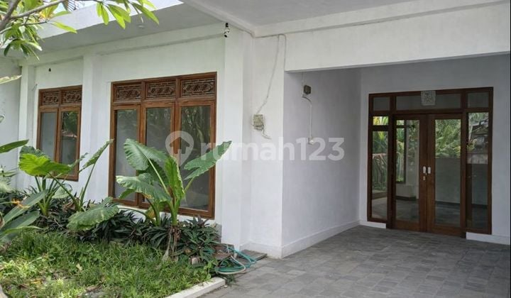 Hidden Gem in Semat! Single-Story House Facing North - Quiet Access, Friendly Price in the Heart of Tibubeneng