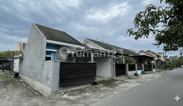 House for Rent Near Toll Exit and City Center