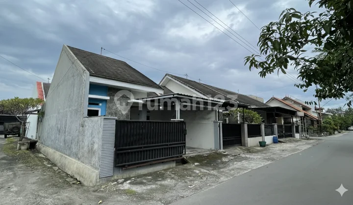 Rumah Disewakan Dekat Exit Tol dan Pusat Kota