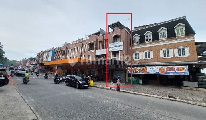 Ruko Dimercy Strategis untuk Usaha