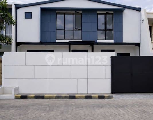 Dijual Rumah Gudang Sutorejo Selatan