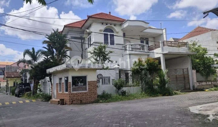 Dijual Rumah Sutorejo Selatan Classic Hook Akses Art Terpisah Dijual Rumah Sutorejo Selatan Classic Hook Akses Art Terpisah