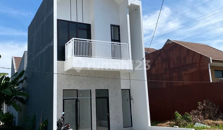 New 2-Story House in Jaya Harmoni Housing, Sidoarjo