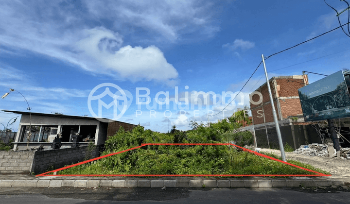23 Are Main Road Land In Nyanyi