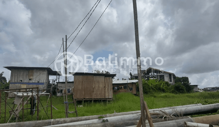 10,75 Are Land In Tumbak Bayuh