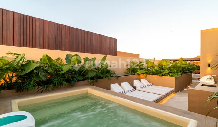 3 Kamar Villa di Jualberawa Area Dekat Finns Beach Club dan Atlas Beach Club