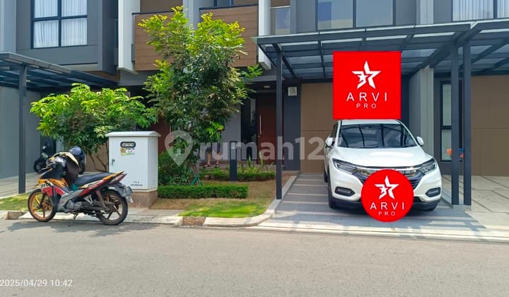 Rumah Full Renovasi 2 Lantai di Magenta Residence Sumarecon Bks