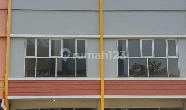 Ruko Gandeng 3 Lantai di Komplek Bekasi Town Square, Bekasi