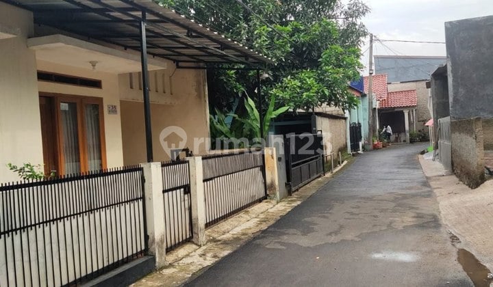 Rumah, di Jatimurni Pondok Melati Bekasi