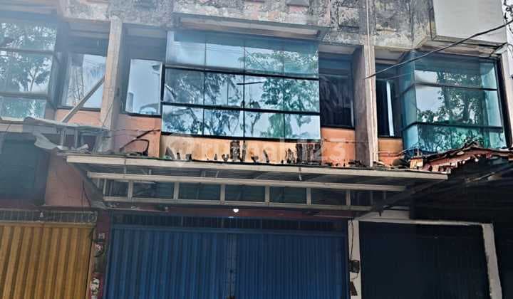 Ruko 2 Lantai di Taman Harapan Baru Thb, Kota Bekasi